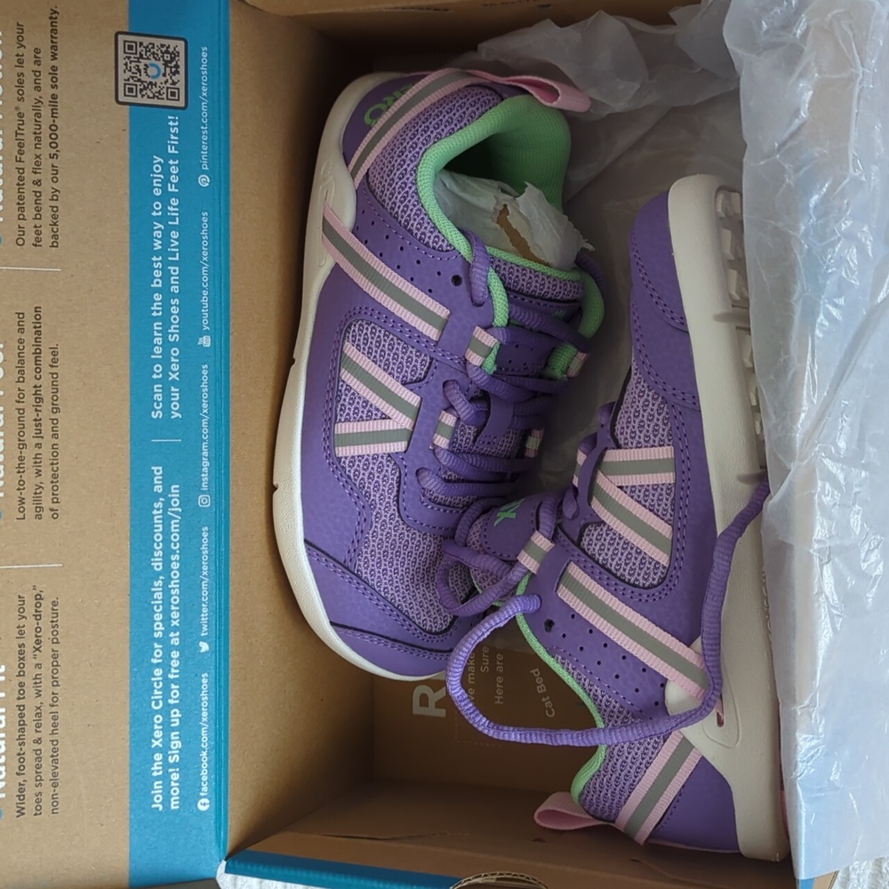 NWT Xero purple kids shoes